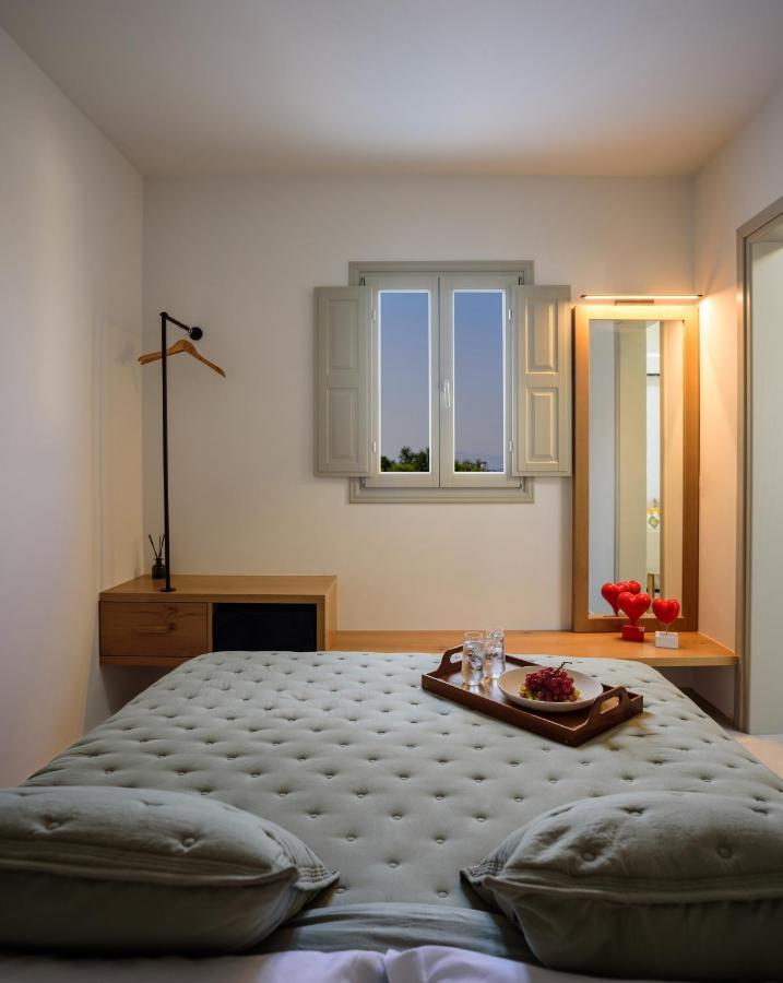 Oia Treasures Art Suites Eksteriør bilde