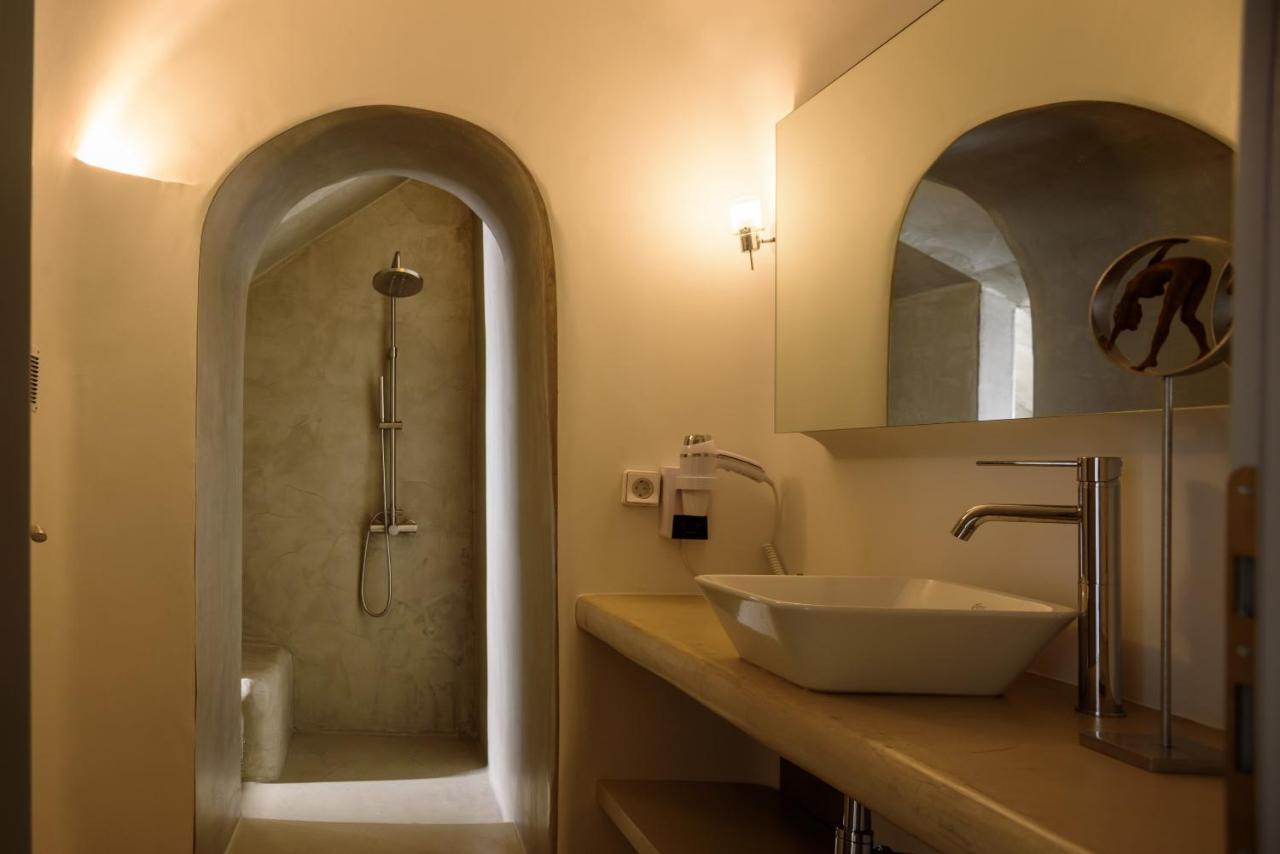 Oia Treasures Art Suites Eksteriør bilde