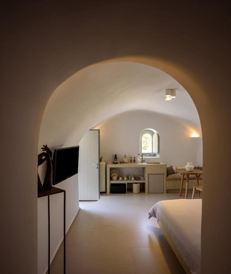 Oia Treasures Art Suites Eksteriør bilde